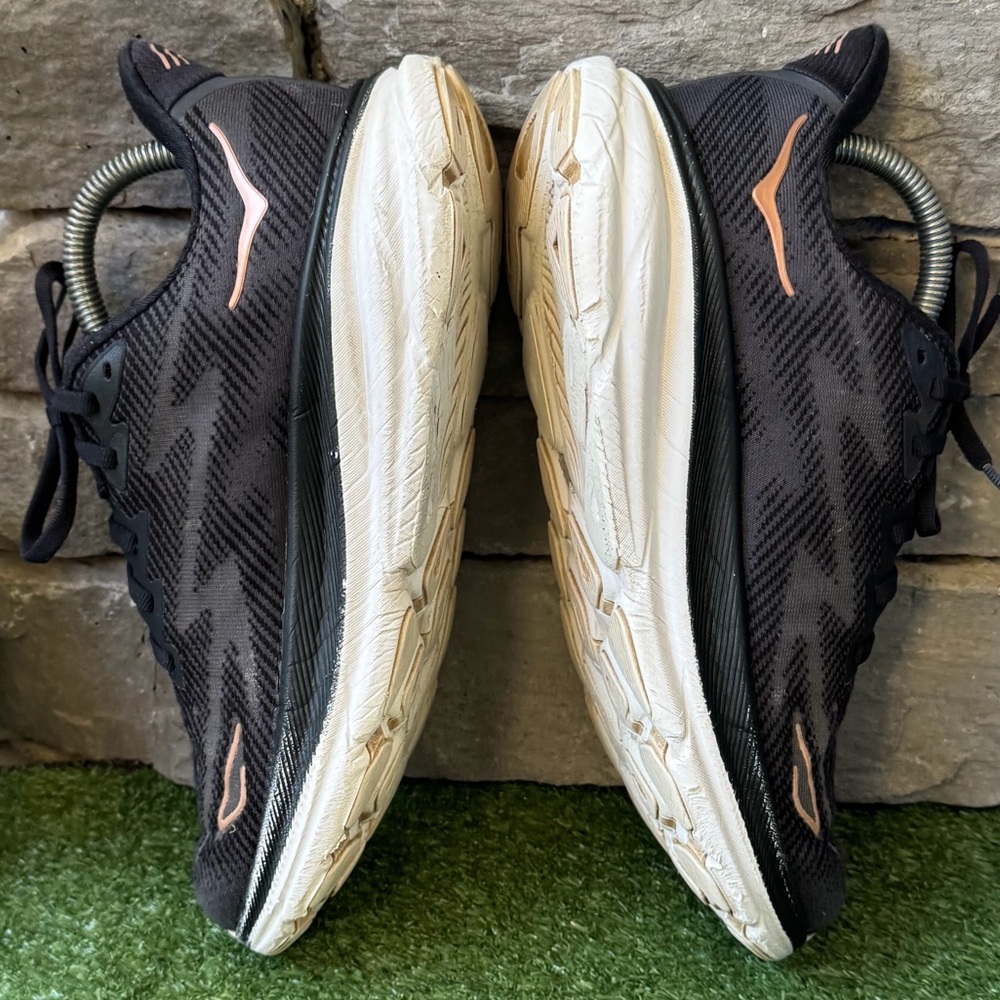 Hoka One One Black Clifton 9 Women’s Sneakers - Picture 6 of 12